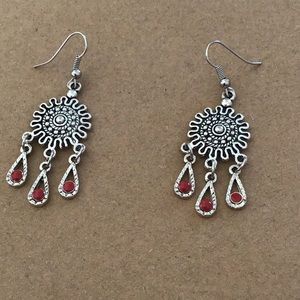 Pretty Chandelier Earrings